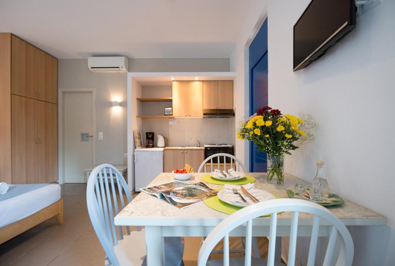 Anna Plakias Apartments Екстериор снимка